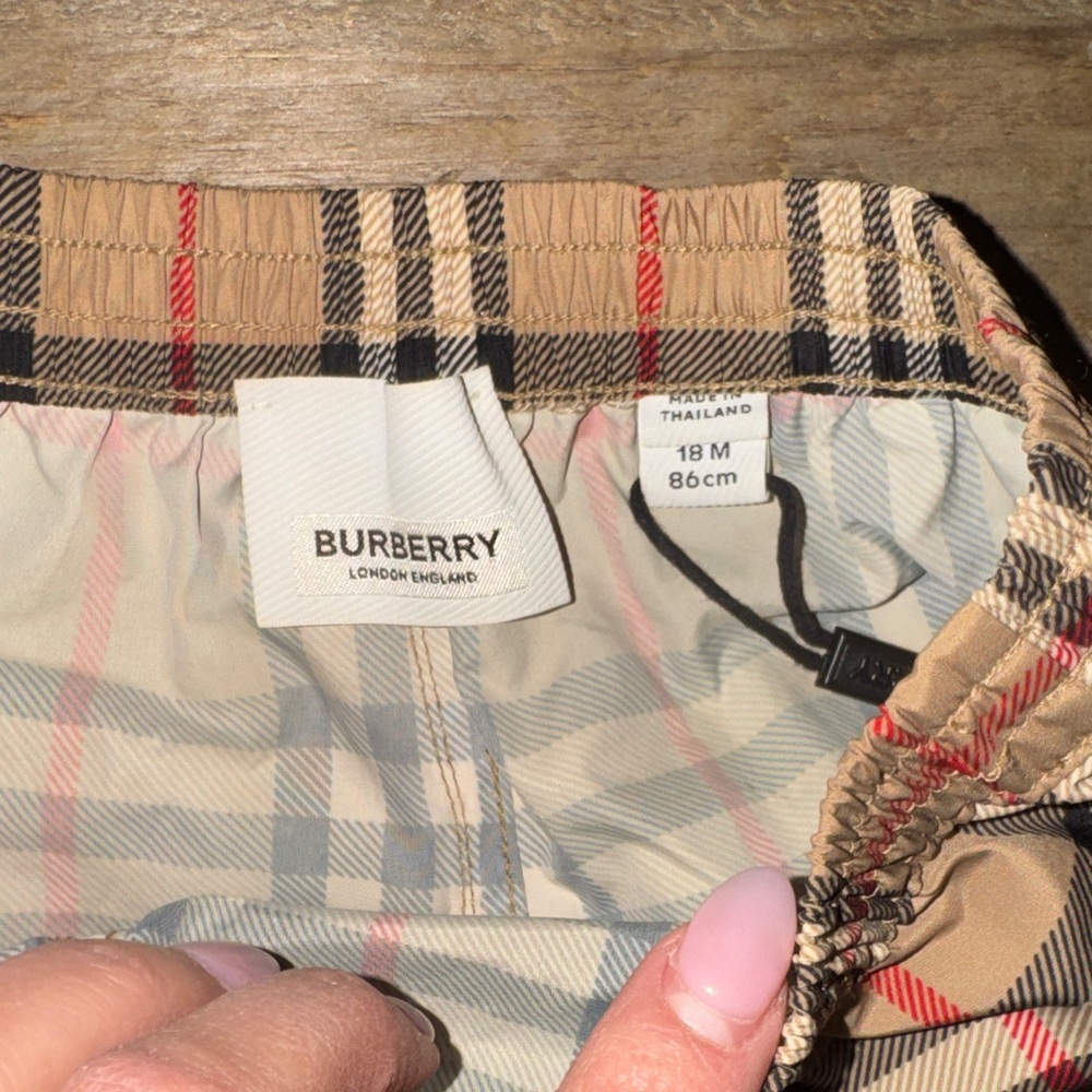 Burberry Beige and Red Plaid Shorts - Picture 2 of 6